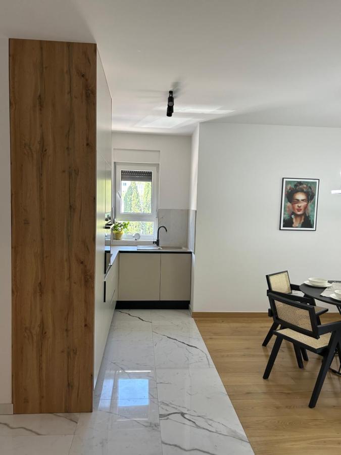 Apartment Marta Orebić Εξωτερικό φωτογραφία