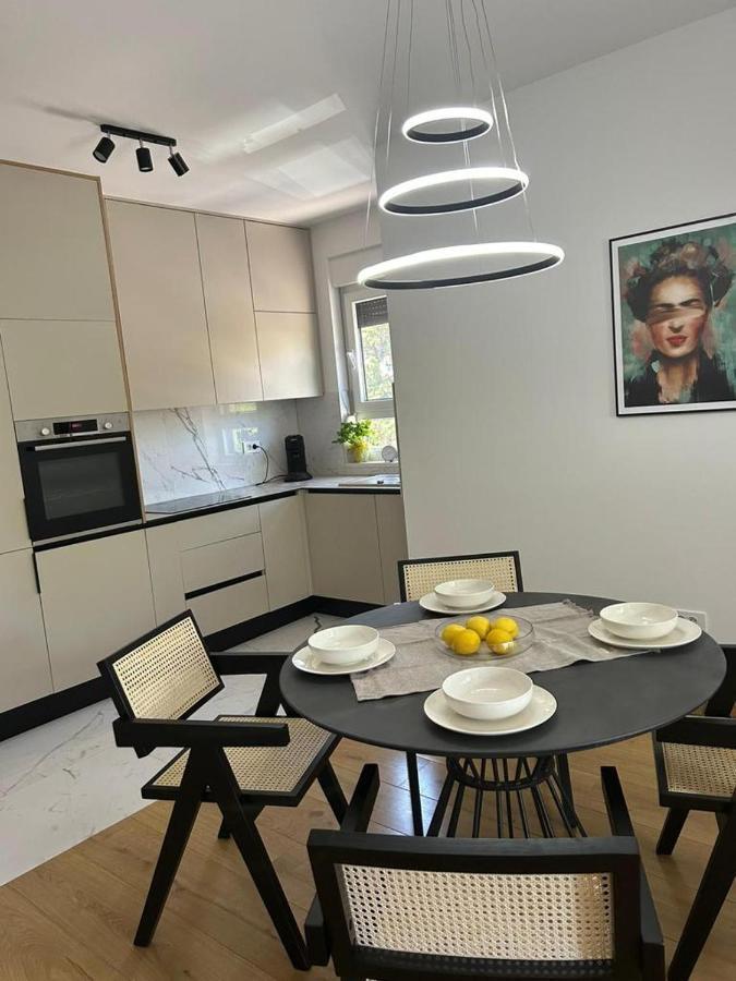 Apartment Marta Orebić Εξωτερικό φωτογραφία